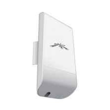 Puntos de Acceso UBIQUITI lOCOM2 NANOSTATION